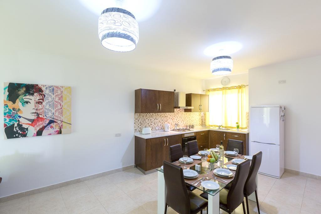 North Side Apartment 1 L-Imgarr エクステリア 写真