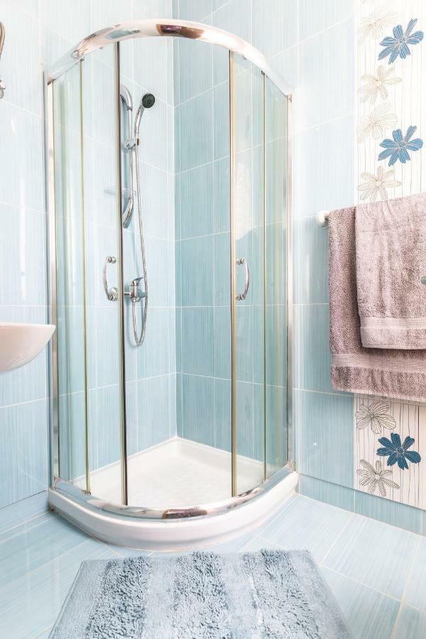 North Side Apartment 1 L-Imgarr エクステリア 写真
